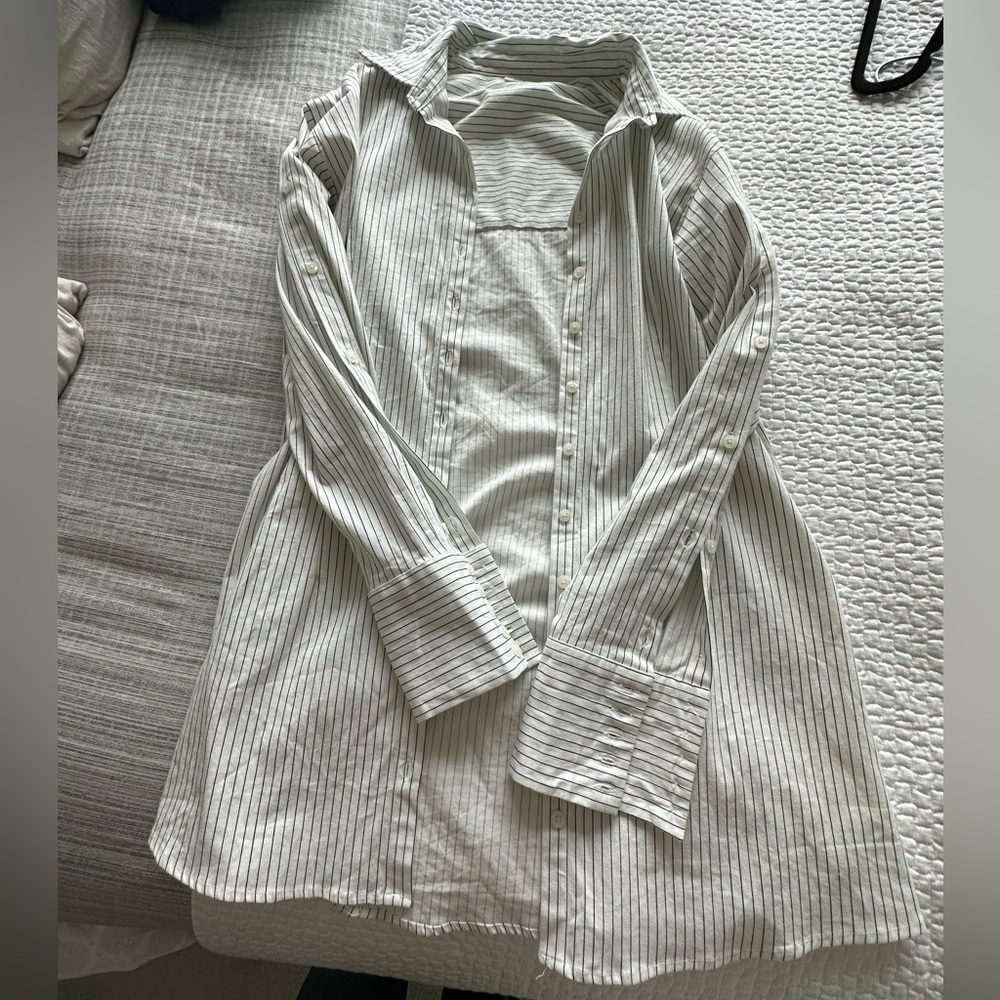 Long sleeve stripped button down